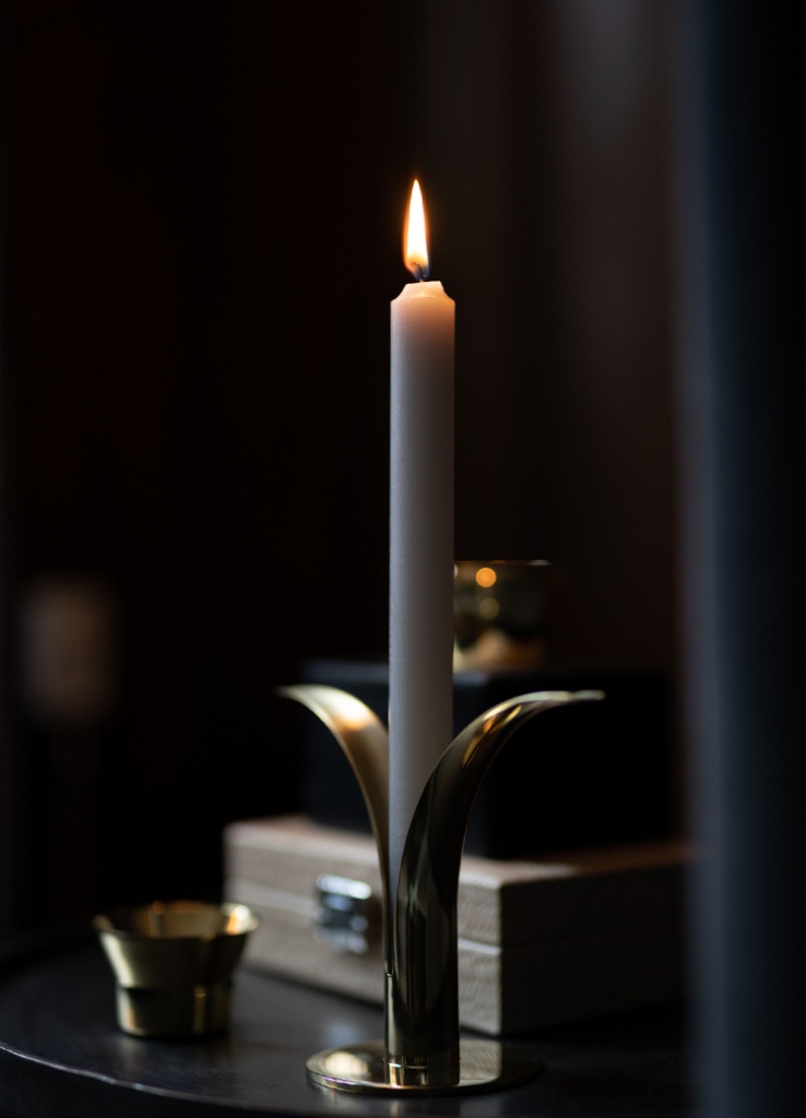 Skultuna Ljusstake Lilja Silver